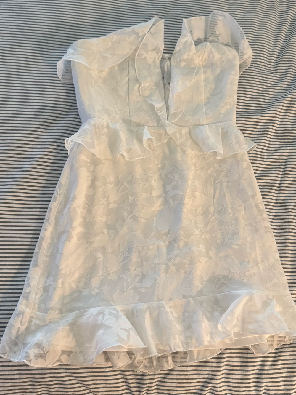 Lulus White Short Floral Ruffled Dress